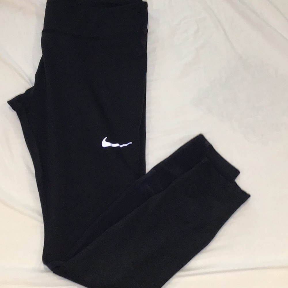 Nike Dri-fit leggings size Large perfect for working out 🏋️♀️ - Picture 1 of 10